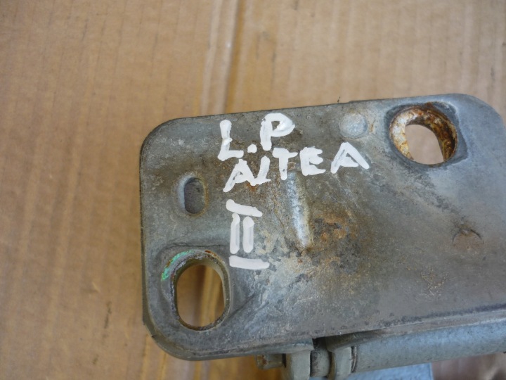 фото №11, Петля левые перед верхний + нижний seat altea, leon ii 6q0831411 5p0831401