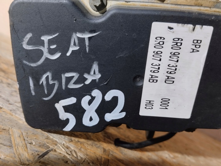 фото №8, Головний гальмівний циліндр abs seat ibiza iv 6j skoda fabia ii vw polo 6r 6r0907379ad