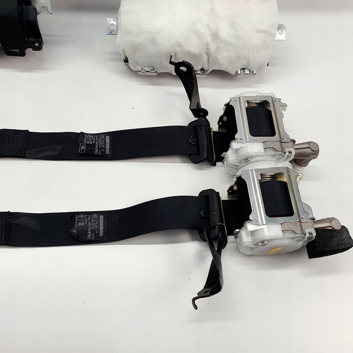 фото №10, Rav4 2018 -2020 панель консоль подушки ремені подушка безпеки