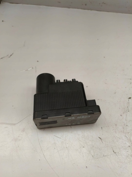 фото №9, Mercedes-benz c klasa w202 насос центрального замка 0132006334