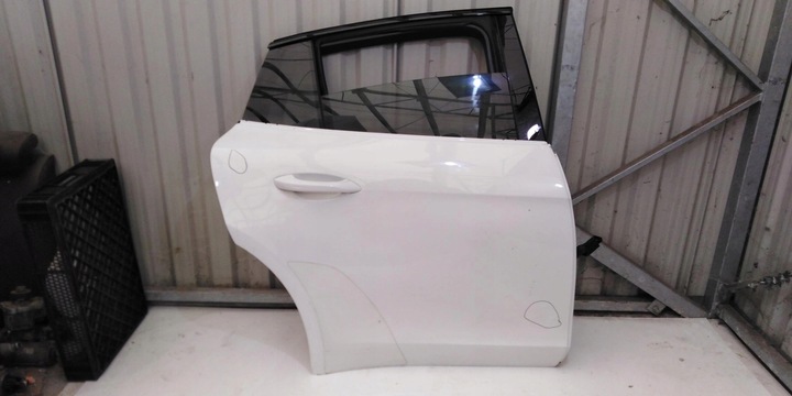 фото №16, Porsche panamera 971 дверь правые задние зад стекло