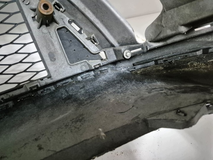фото №14, Seat altea fr 04- бампер перед передний spr lak.l57y 5p0807231c
