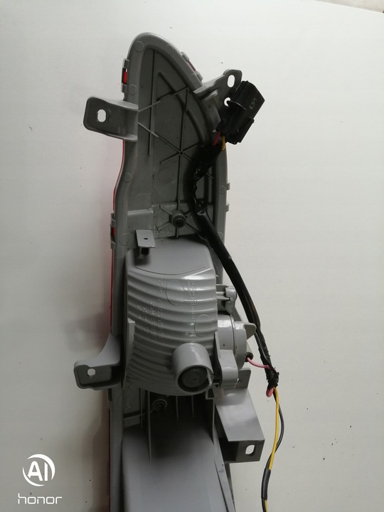 фото №11, Лампа бампера зад задняя правая 92406-d92 kia sportage iv 15-19r