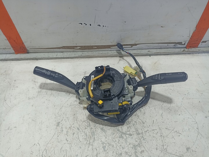 фото №1, Subaru impreza iii wrx sti стрічка підкермові важелі перемикач 27546ag010 83111fg520