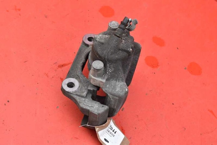 фото №9, Супорт гальмівний праві перед bmw e90 e91 3.0i 218 km 04-10