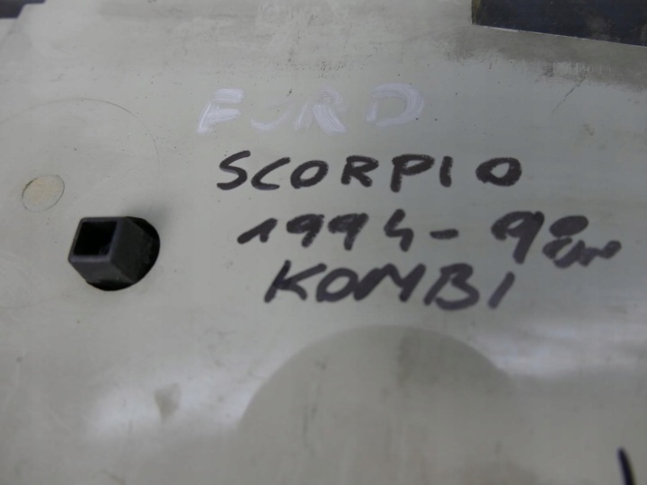 фото №9, Ford scorpio универсал накладка крышки багажника 94-98