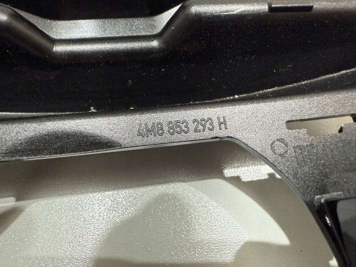 фото №6, Audi rsq8 4m8 рестайлінг кріплення радара заглушка