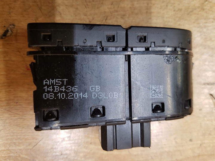 фото №3, Перемикач відкривання кришки багажника зад ford c-max ii