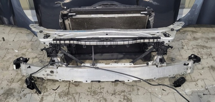 фото №9, Mercedes w205 15-19r перед бампер капот крыло pas полный led 755