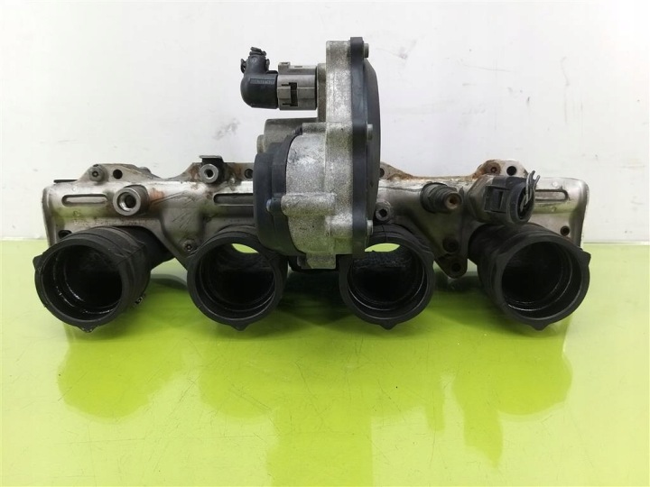 фото №10, Молдинг форсунок vw jetta a5 2,0 fsi 2005-2010 r 2900308501