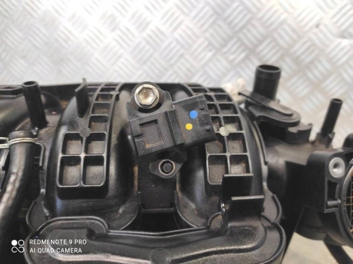 фото №7, Колектор впускний  toyota yaris iii рестайлінг 1.5 vvt-ie 17113-47020 17111-47140