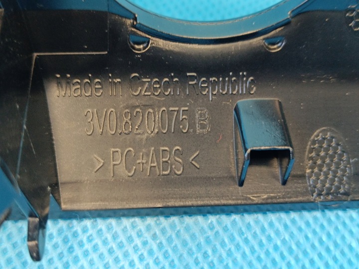 фото №11, Skoda superb 3 рестайлінг 2.0tdi 110kw 2023r панель кондиціонера рамка 3v0907044fj