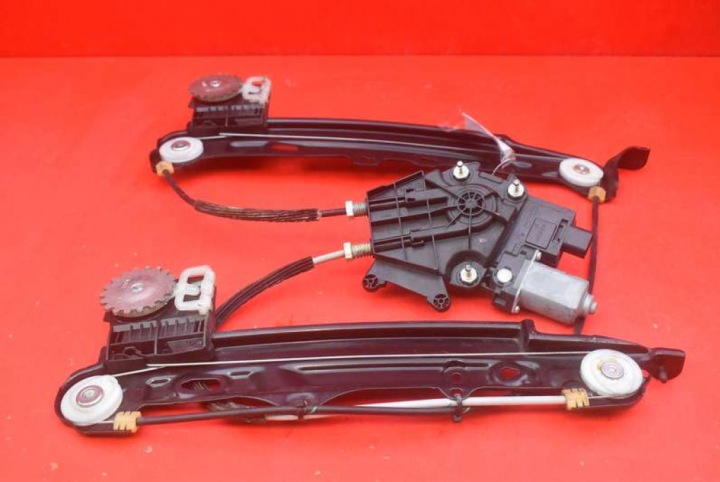 фото №10, Стеклоподъемник правый зад 9851140 bmw f44 gran купе 19-21