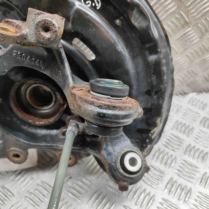 фото №6, Ступица заднего правого диски bmw 2 купе f22, f87 6792516 28998347 3.0l