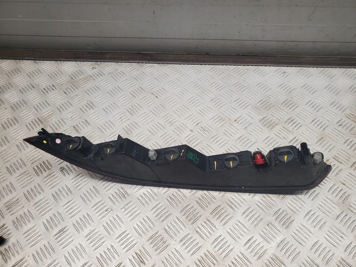 фото №6, Audi q5 sq5 зад сторона правая лампы противотуманные