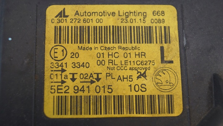 фото №14, Лампа левый перед skoda octavia iii 5e2941015