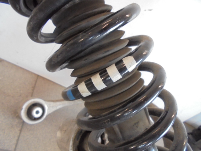 фото №6, Mcperson поворотный кулак левый перед mercedes e-klasa w213 2.0 дизель 2017 год