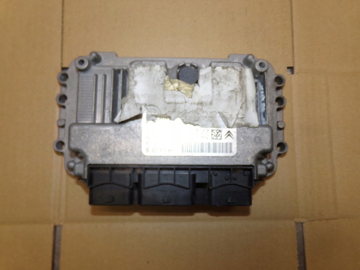 фото №1, Компьютер двигателя 0261208899 citroen c4 1,4 b