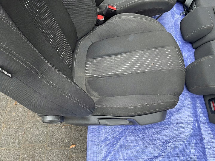 фото №6, Peugeot 308 t9 хетчбек сидіння задня диван ремені застібки