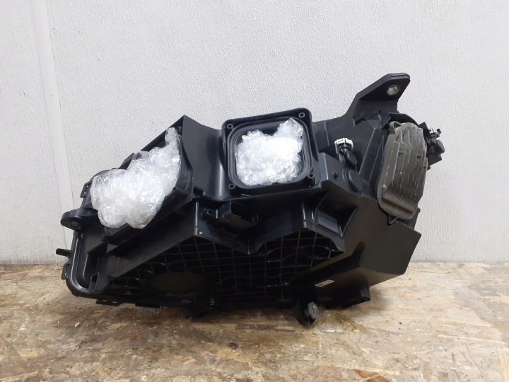 фото №6, Mercedes glc w253 15-19 фара правая перед полный led ils a2539060401 идеальная