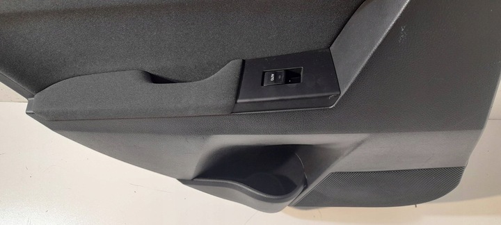 фото №9, Toyota auris e18 боковина двері задніх лівих 6778802110 et172