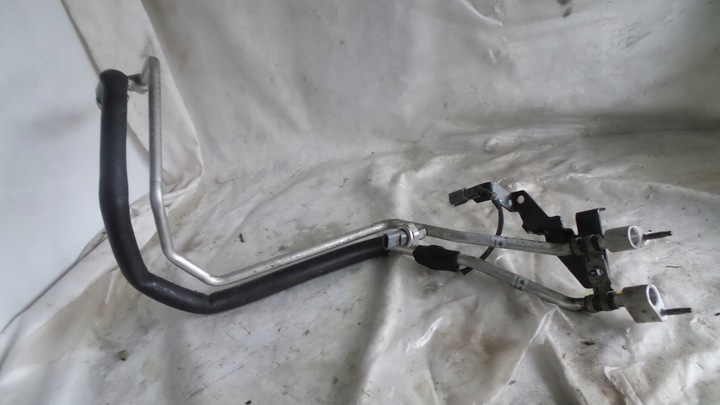 фото №9, Шланг кондиционера renault zoe 924477415r трубка климат 924489058r