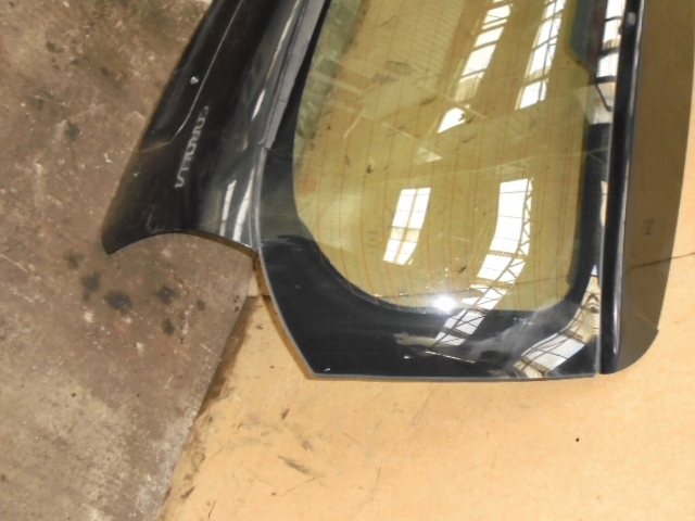 фото №13, Toyota corolla 9 e12 02-04 скло кришка кришка багажника hb 3d