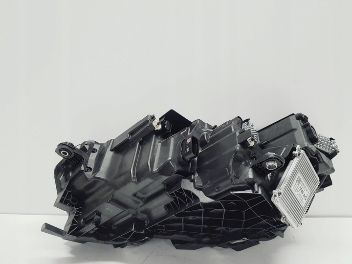 фото №8, Skoda octavia iv левая правая лампа перед 5e4941036 5e4941035 рестайлинг полный led