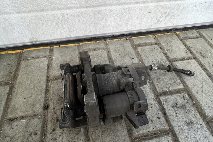 фото №9, Супорт гальмівний задній правий volvo xc90 ii 3221736 дизель 2018