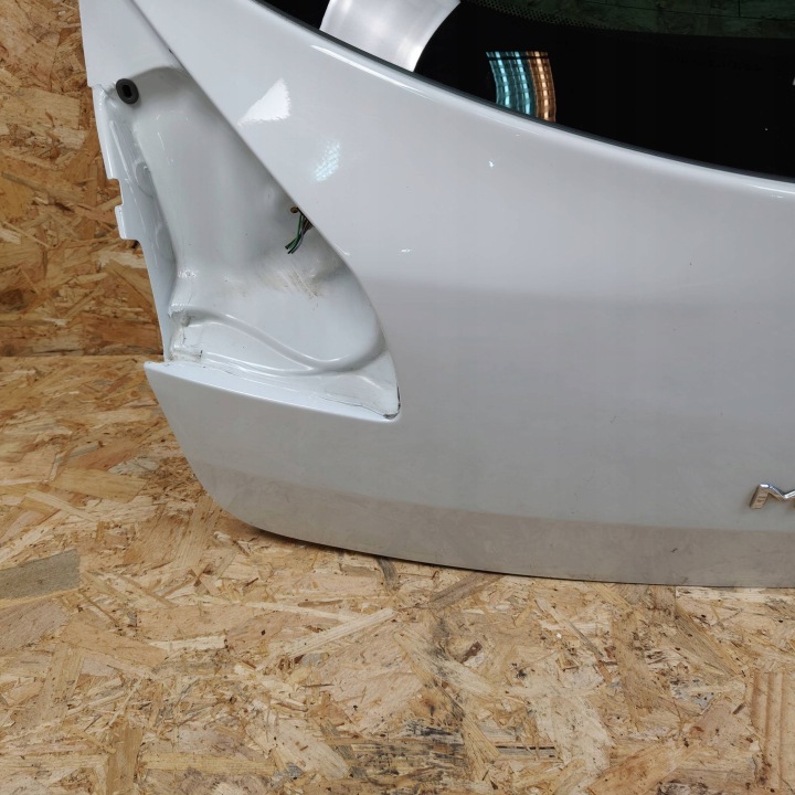 фото №8, Крышка багажника зад renault megane iii hb