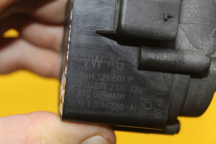 фото №8, Дополнительный насос помпа воды porsche cayenne ii audi touareg 3 06h121601p