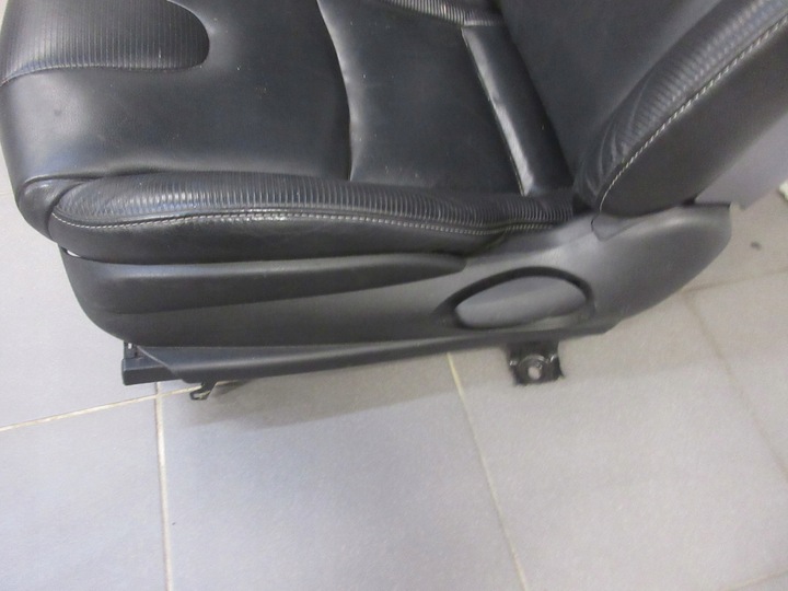 фото №10, Сидіння перед диван обшивки шкіра mazda rx-8 rx8 uk