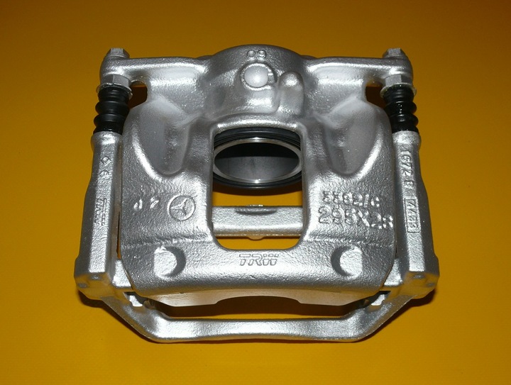 фото №1, Супорт скоба лівий перед mercedes b-klasa 2 ii w246 295/28mm 11-18r.