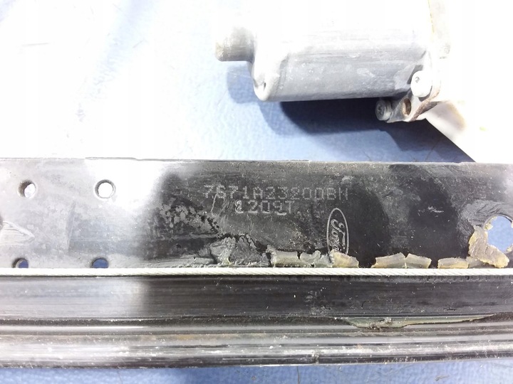 фото №4, Mondeo mk4 подъемник стекла перед правый