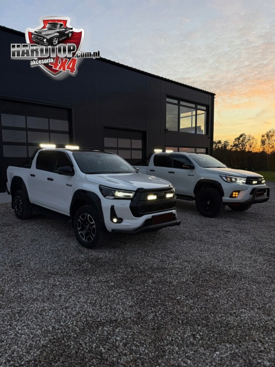 фото №11, Комплект двух лампа lazer triple-r 750 elite монтаж w решётка радиатора toyota hilux gr