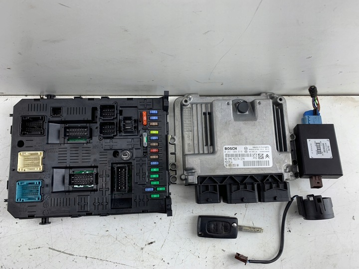 фото №1, Citroen c5 iii x7 1.6 thp компьютер иммобилайзер 9666325380