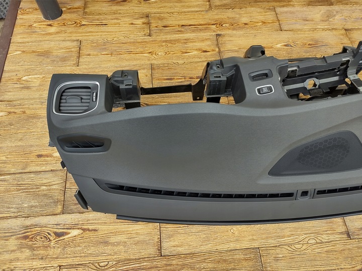 фото №9, Volvo s60 ii 13r- панель консоль капот