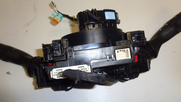 фото №9, Toyota rav 4 v переключателя 89245-50040 taś 8fpx061163