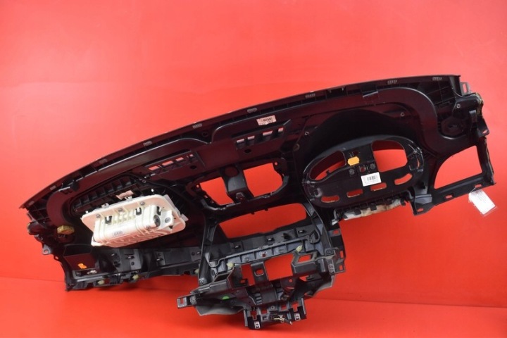 фото №7, Торпедо консоль капот подушка  eu 681000020r renault megane 3 iii 08-14