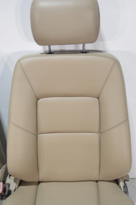 фото №14, Сиденья диван бежевый кожа mercedes w140 купе c140 cl