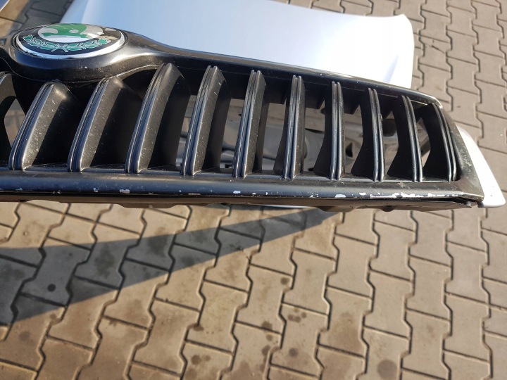 фото №9, Skoda octavia 2 ii рестайлінг 08-12r капот решітка радіатора lf8k