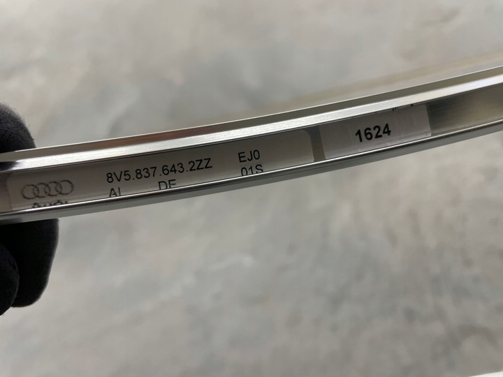 фото №6, Планка двері передніх audi a3 s3 sedan 8v5