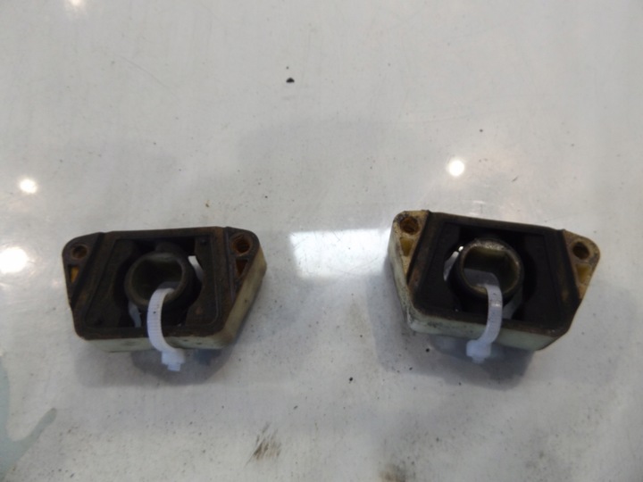 фото №5, Fabia ii 1,4tdi гумова накладка кріплення радіатор