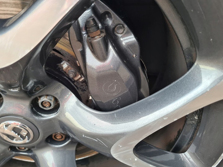 фото №4, Супорт гальмівний затискачі передні brembo opel astra j gtc opc