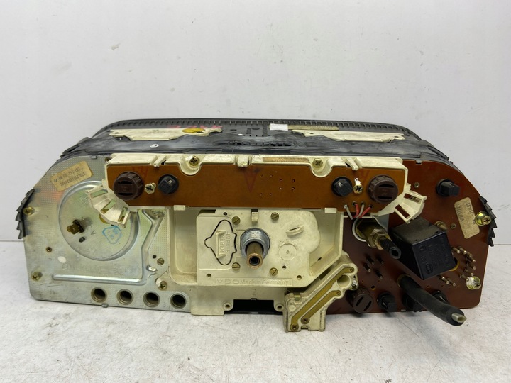 фото №9, Mercedes w201 190 спидометр приборы obrotomierz a2015400947