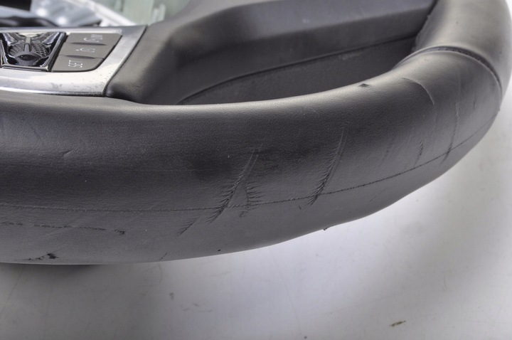 фото №6, Bmw f40 м-пакет кермо шкіряний багатофункціональна