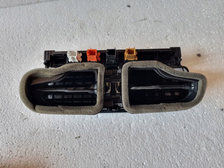 фото №6, Решітка повітропровід панель esp аварійних оригінал 6rf819728c vw polo v 6r 6c 13r