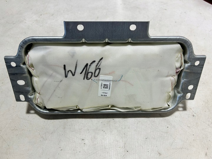 фото №1, Mercedes ml w166 подушка пассажира подушка безопасности панели 1668600302