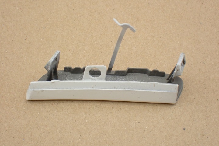 фото №7, Toyota yaris iv 20- заглушка фаркоп hak бампер перед 52127-k0010 oem номер