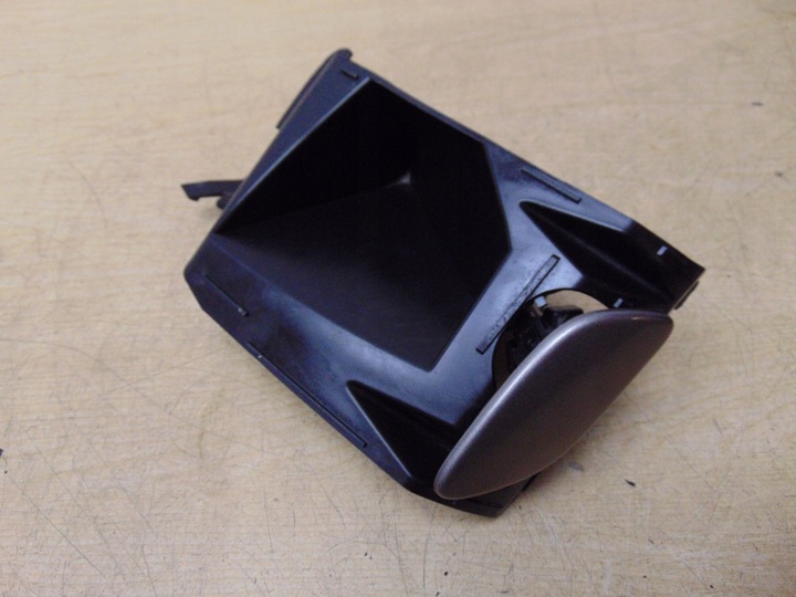 фото №1, Распылитель фара правые volvo v70 iii